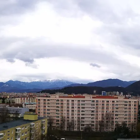 Panoramic Studio - Jacuzzi & Parking Apartmán Brašov